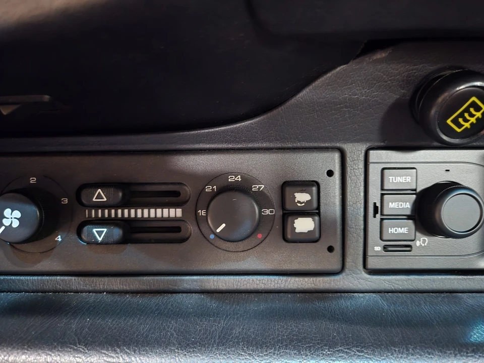 1991 Porsche 964 Carrera - Image 26 of 31