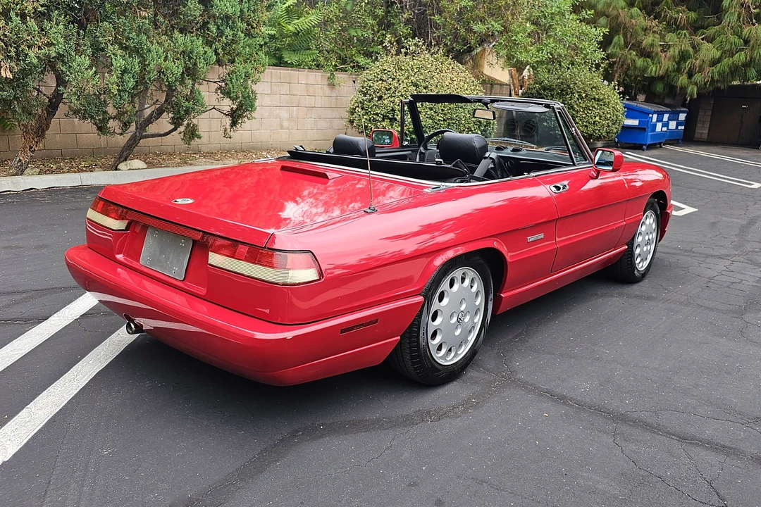 1992 Alfa Romeo Series 4 - Image 13 of 31
