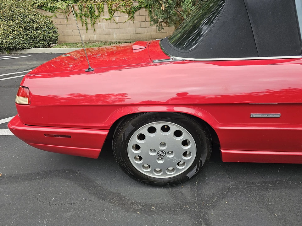 1992 Alfa Romeo Series 4 - Image 23 of 31