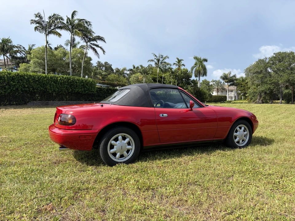 1992 Mazda NA MX-5 Miata - Image 20 of 31