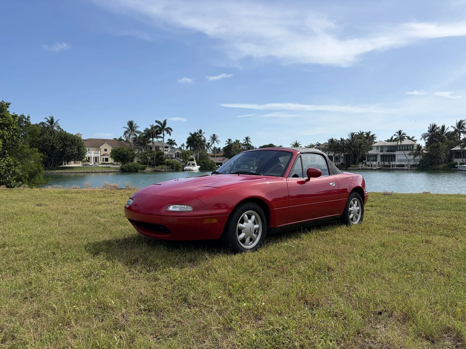 1992 Mazda NA MX-5 Miata - Image 5 of 31