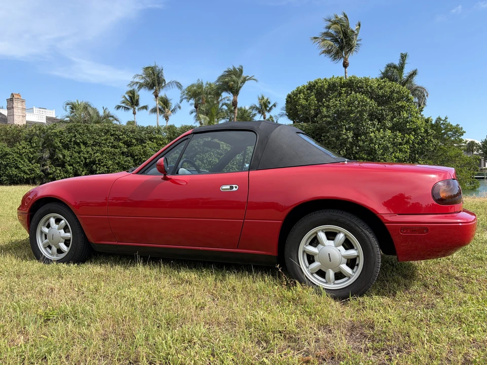 1992 Mazda NA MX-5 Miata - Image 11 of 31