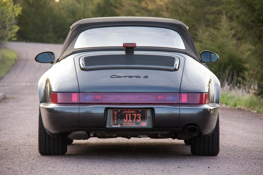 1992 Porsche 964 Carrera - Image 16 of 31