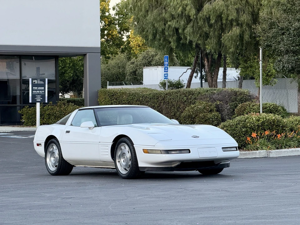 1993 Chevrolet Corvette C4 - Image 31 of 31