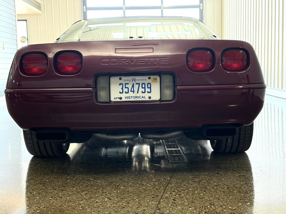 1993 Chevrolet Corvette C4 - Image 13 of 31
