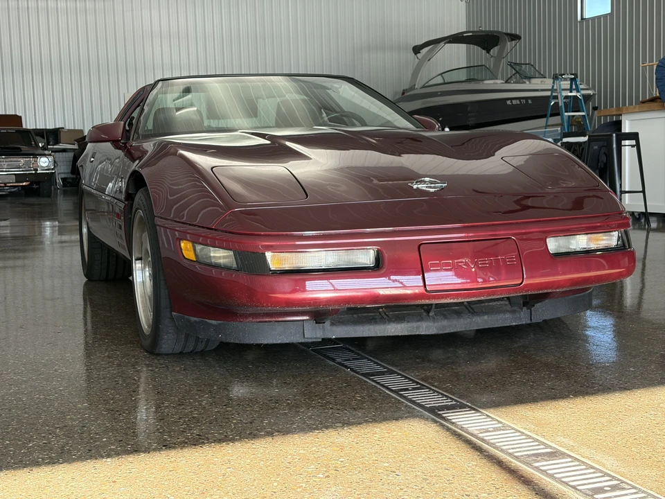 1993 Chevrolet Corvette C4 - Image 10 of 31