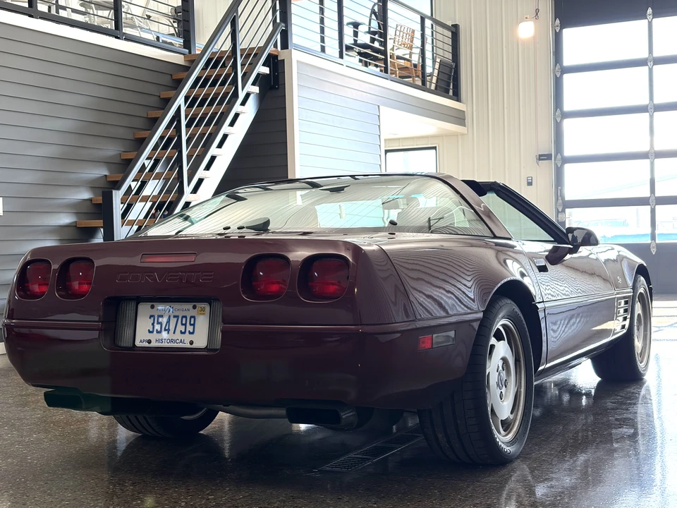 1993 Chevrolet Corvette C4 - Image 9 of 31