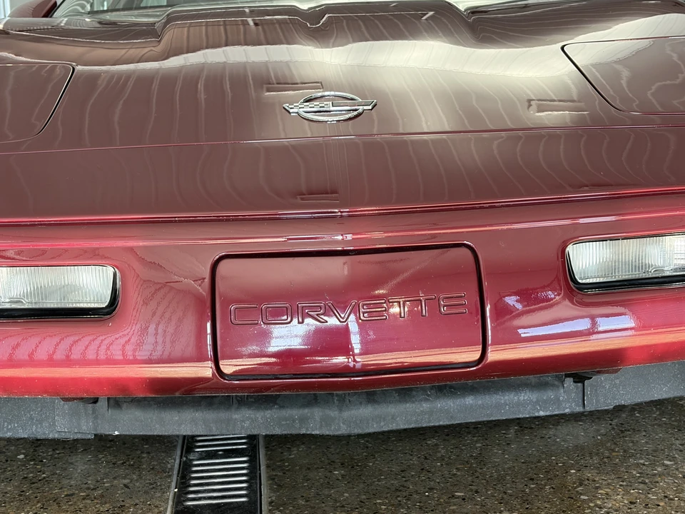 1993 Chevrolet Corvette C4 - Image 19 of 31