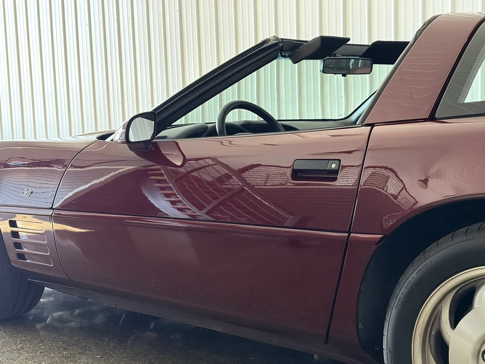 1993 Chevrolet Corvette C4 - Image 23 of 31