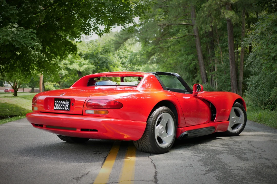1993 Dodge Viper 1st Gen - Image 11 of 31