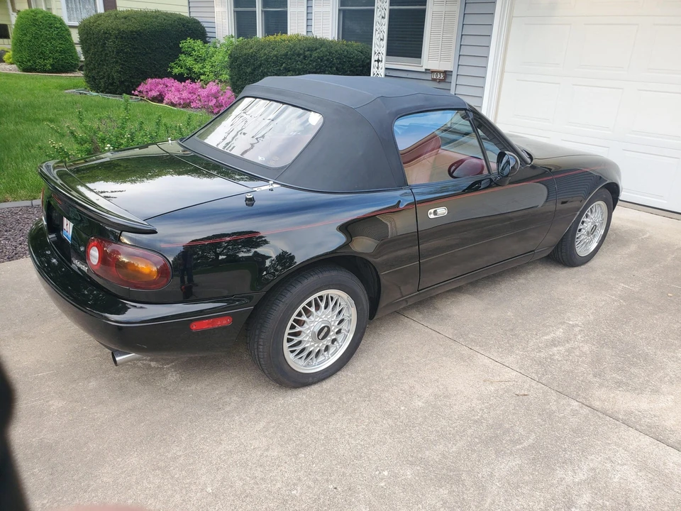 1993 Mazda NA MX-5 Miata - Image 10 of 31