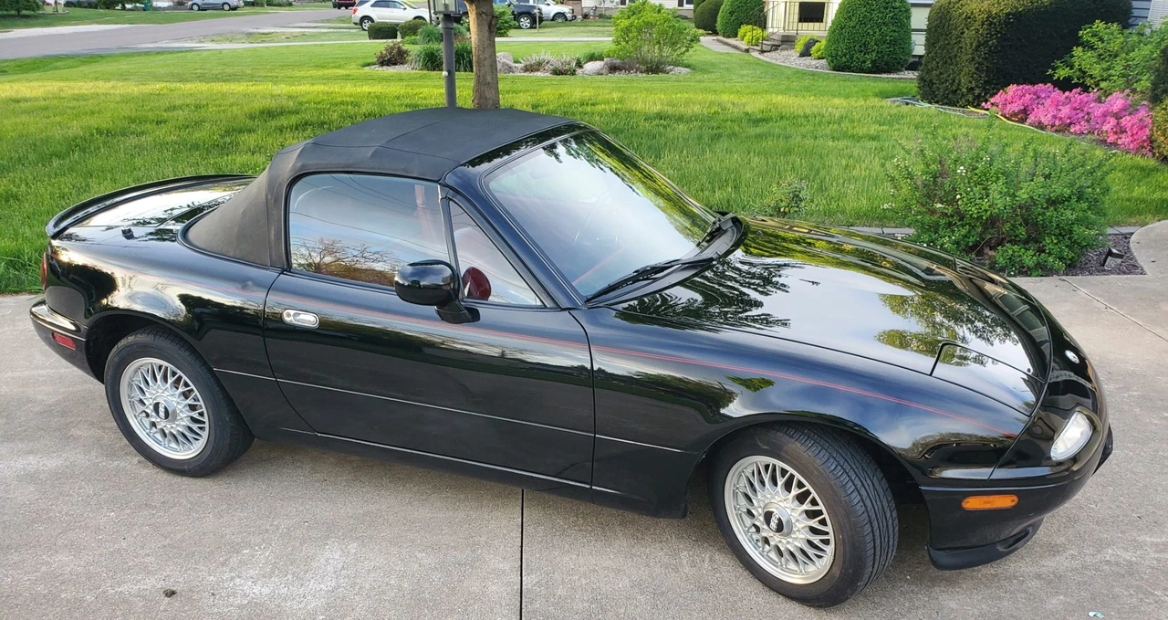 1993 Mazda NA MX-5 Miata - Image 6 of 31
