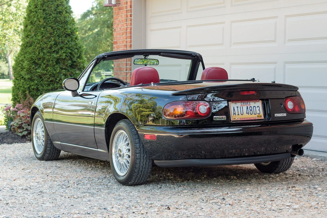 1993 Mazda NA MX-5 Miata - Image 5 of 31