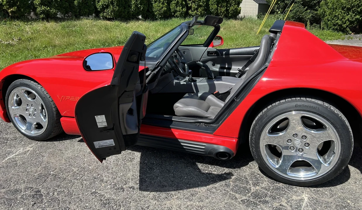 1994 Dodge Viper 1st Gen - Image 10 of 31