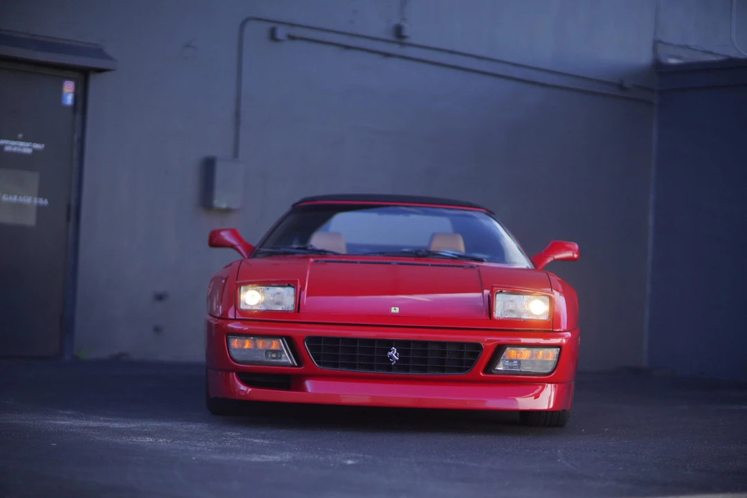 1994 Ferrari 348 Spider - Image 19 of 31