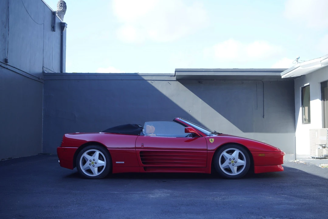 1994 Ferrari 348 Spider - Image 11 of 31