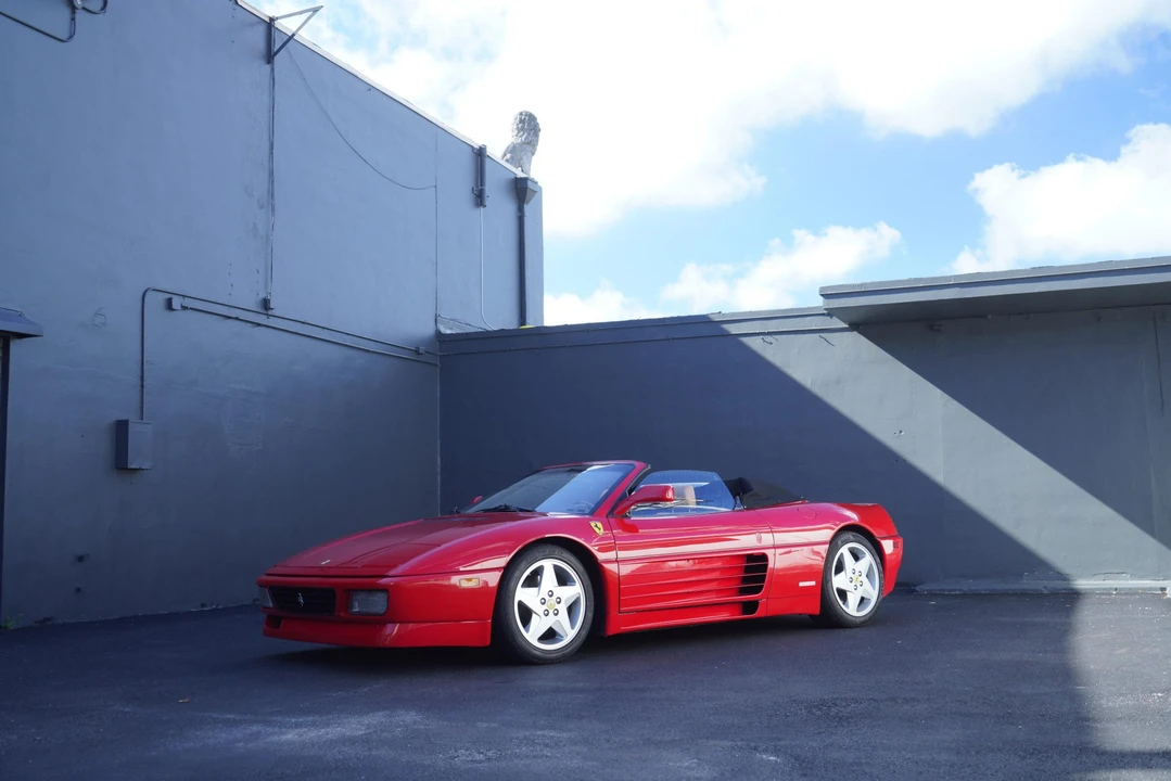 1994 Ferrari 348 Spider - Image 4 of 31