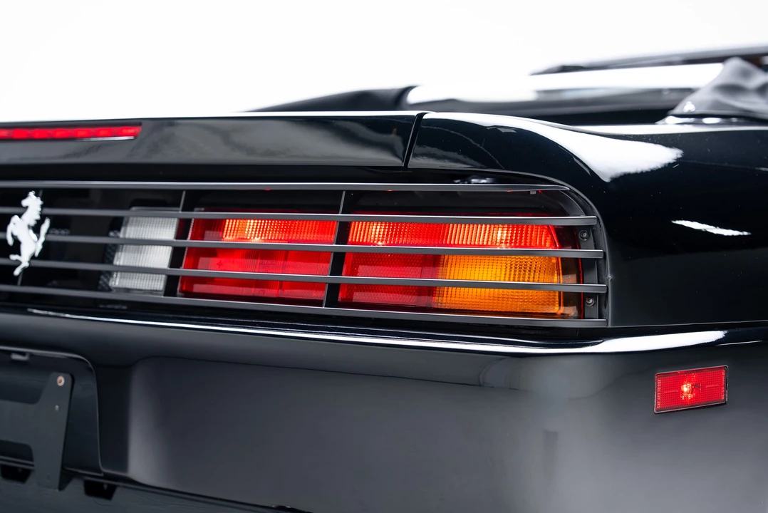1995 Ferrari 348 Spider - Image 28 of 31