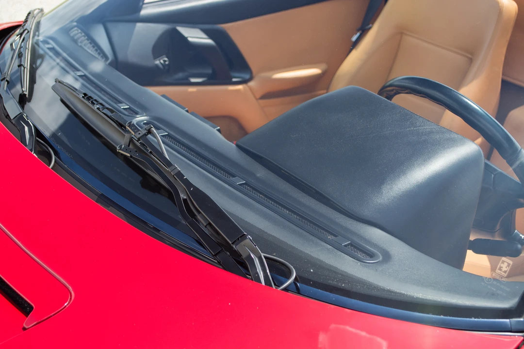 1995 Ferrari F355 Spider - Image 25 of 31