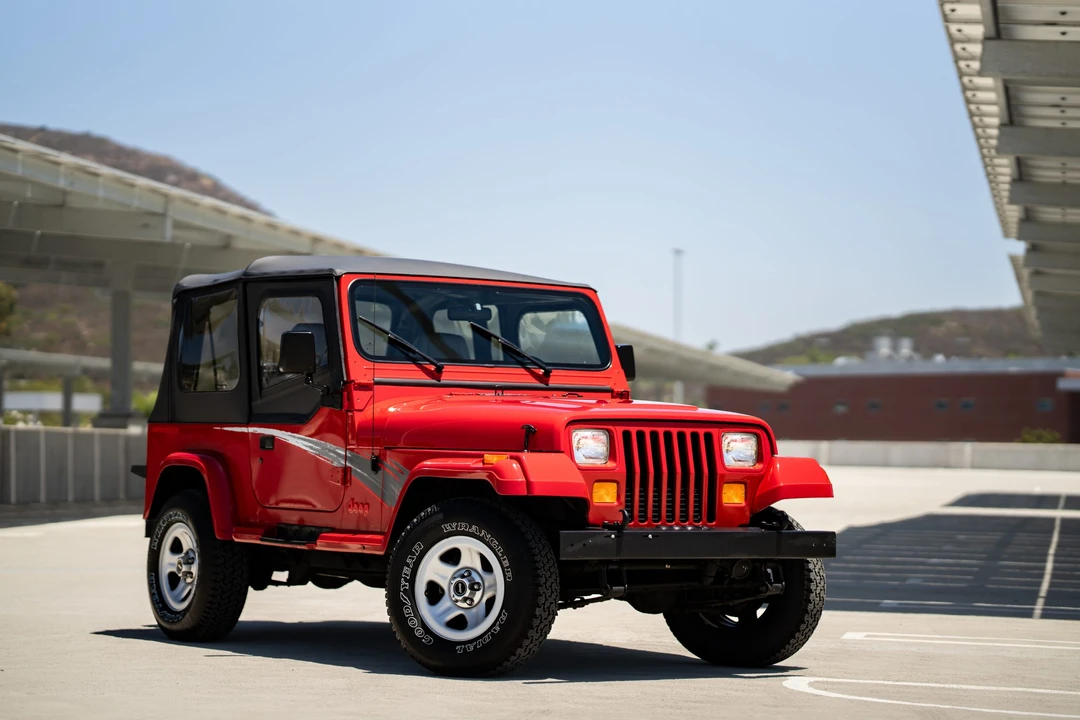 1995 Jeep YJ Wrangler - Image 4 of 31