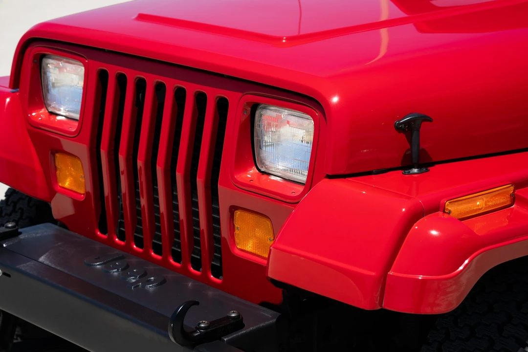 1995 Jeep YJ Wrangler - Image 24 of 31