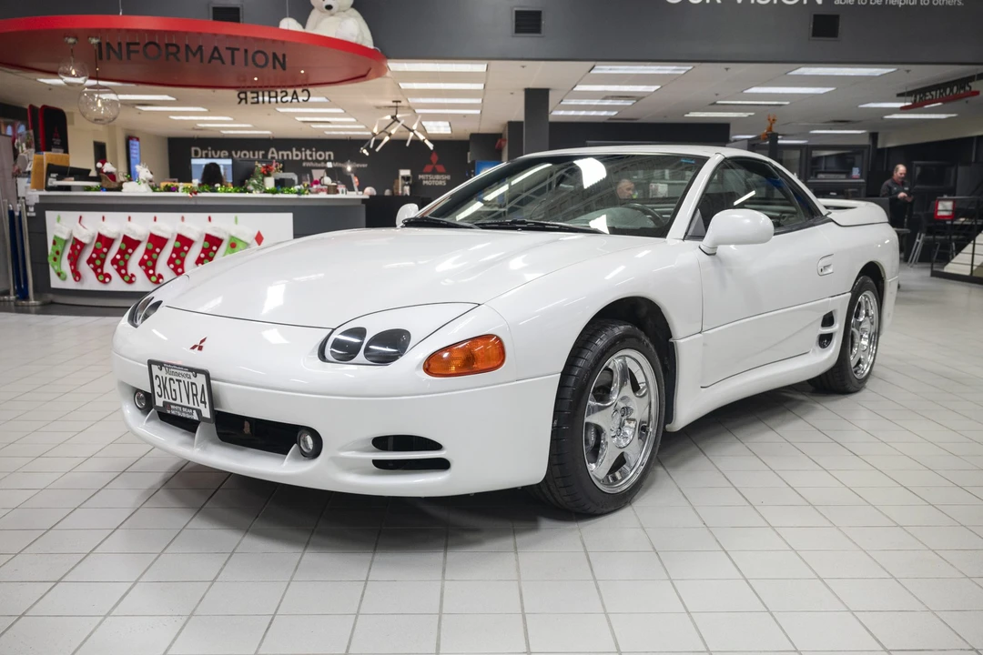 1995 Mitsubishi 3000GT Series 2 - Image 14 of 31