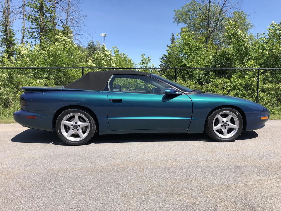 1995 Pontiac Firebird 4th Gen - Image 19 of 31