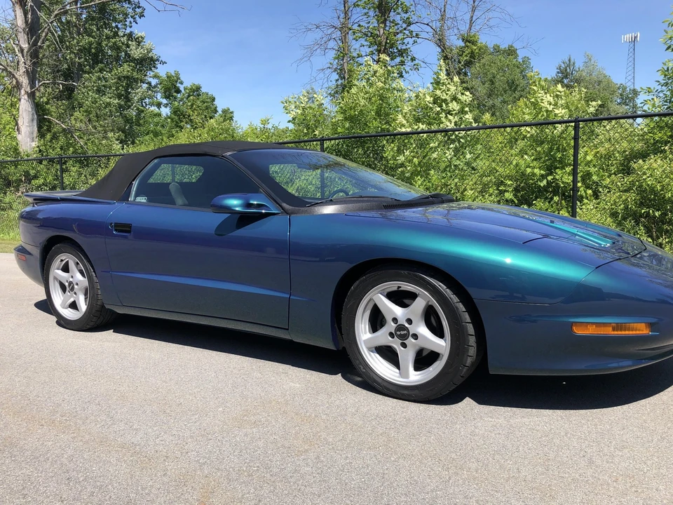 1995 Pontiac Firebird 4th Gen - Image 21 of 31