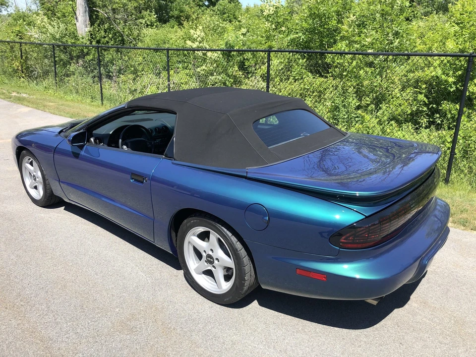 1995 Pontiac Firebird 4th Gen - Image 12 of 31