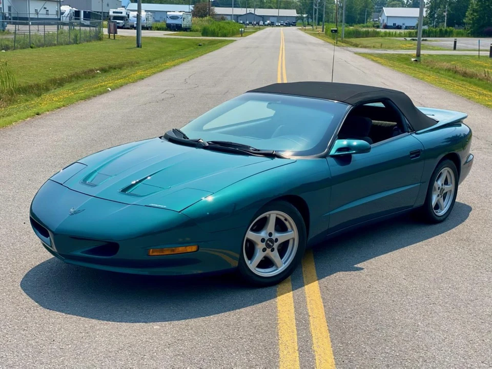 1995 Pontiac Firebird 4th Gen - Image 3 of 31