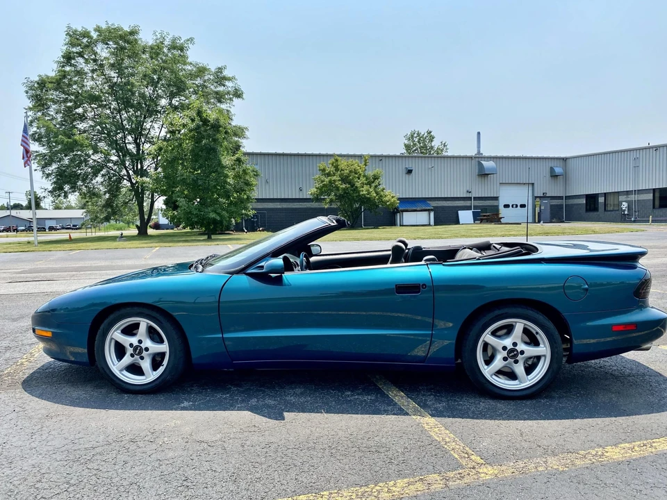 1995 Pontiac Firebird 4th Gen - Image 5 of 31