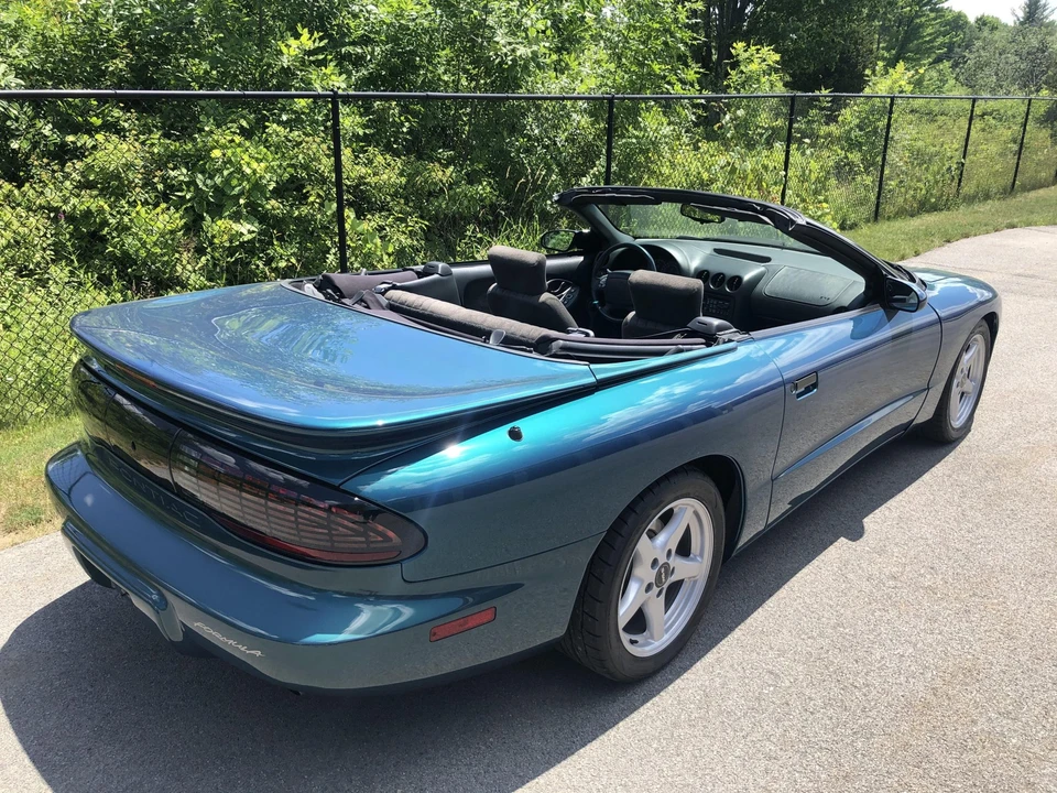 1995 Pontiac Firebird 4th Gen - Image 15 of 31
