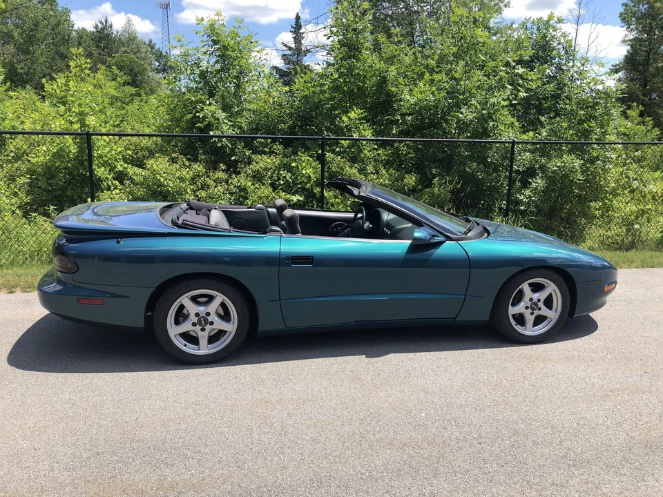 1995 Pontiac Firebird 4th Gen - Image 18 of 31