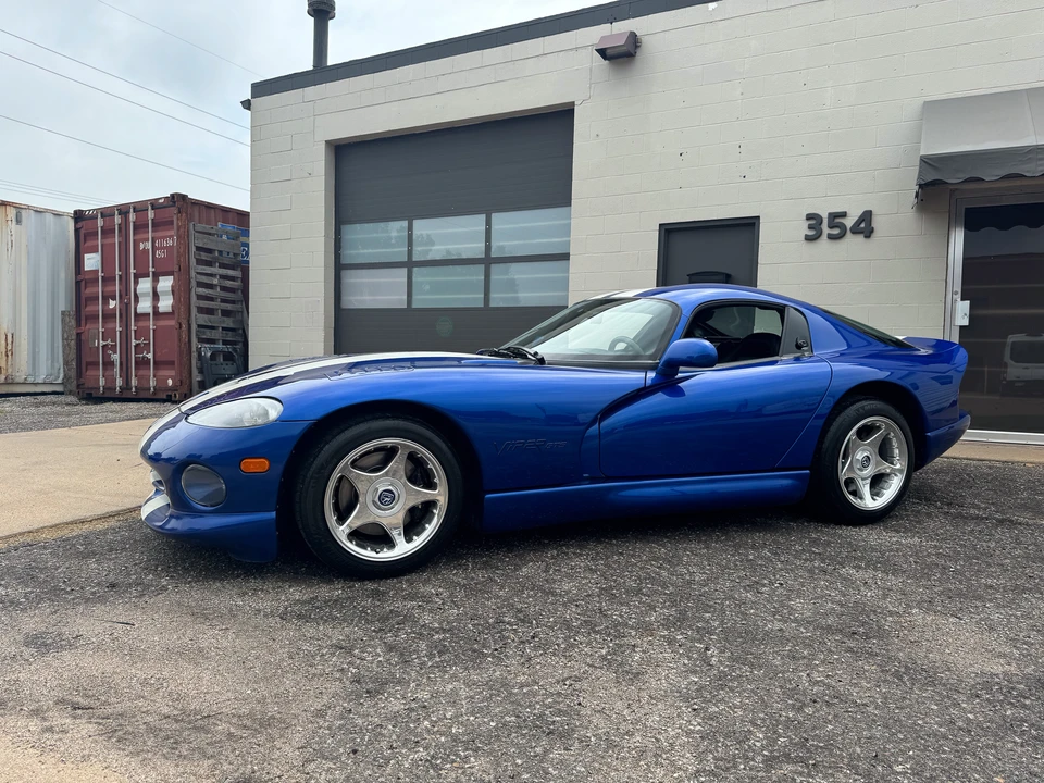 1996 Dodge Viper GTS 2nd Gen - Image 25 of 31