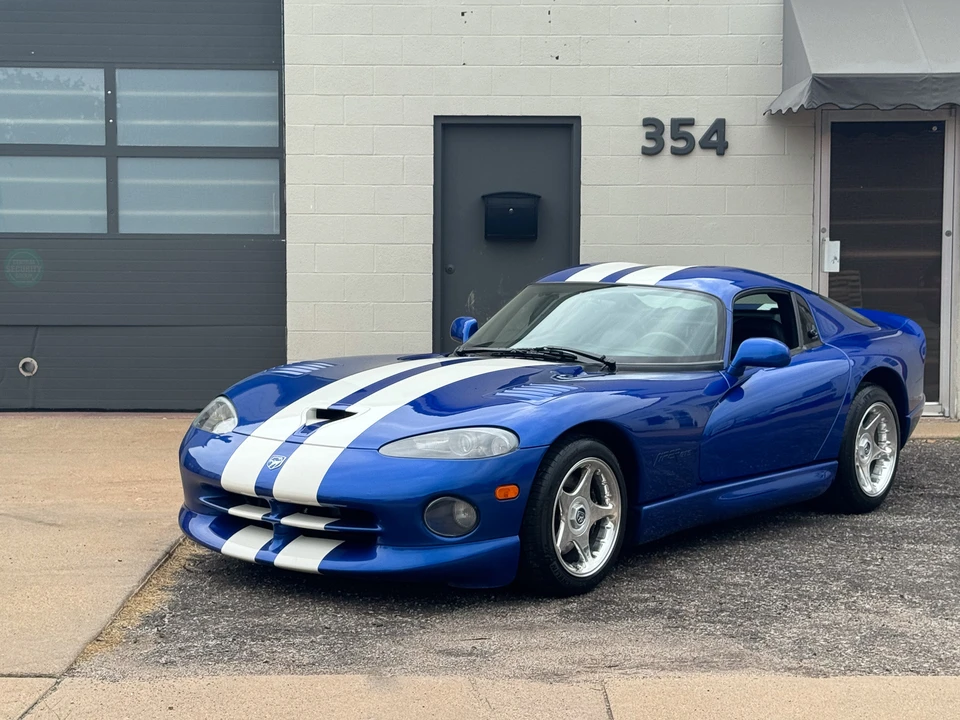 1996 Dodge Viper GTS 2nd Gen - Image 9 of 31