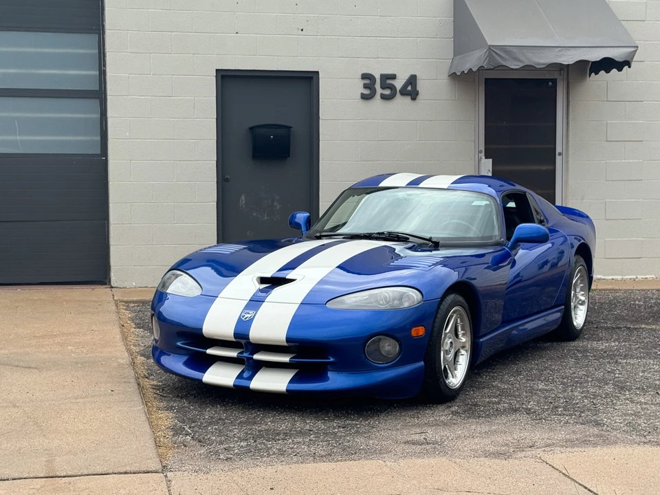 1996 Dodge Viper GTS 2nd Gen - Image 10 of 31