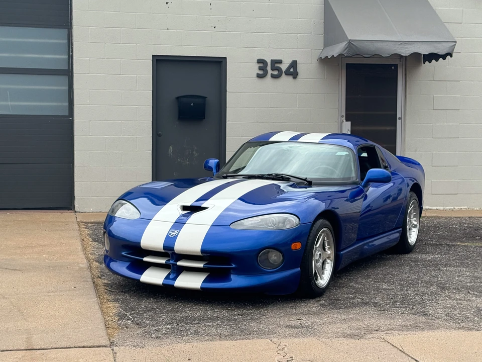 1996 Dodge Viper GTS 2nd Gen - Image 12 of 31