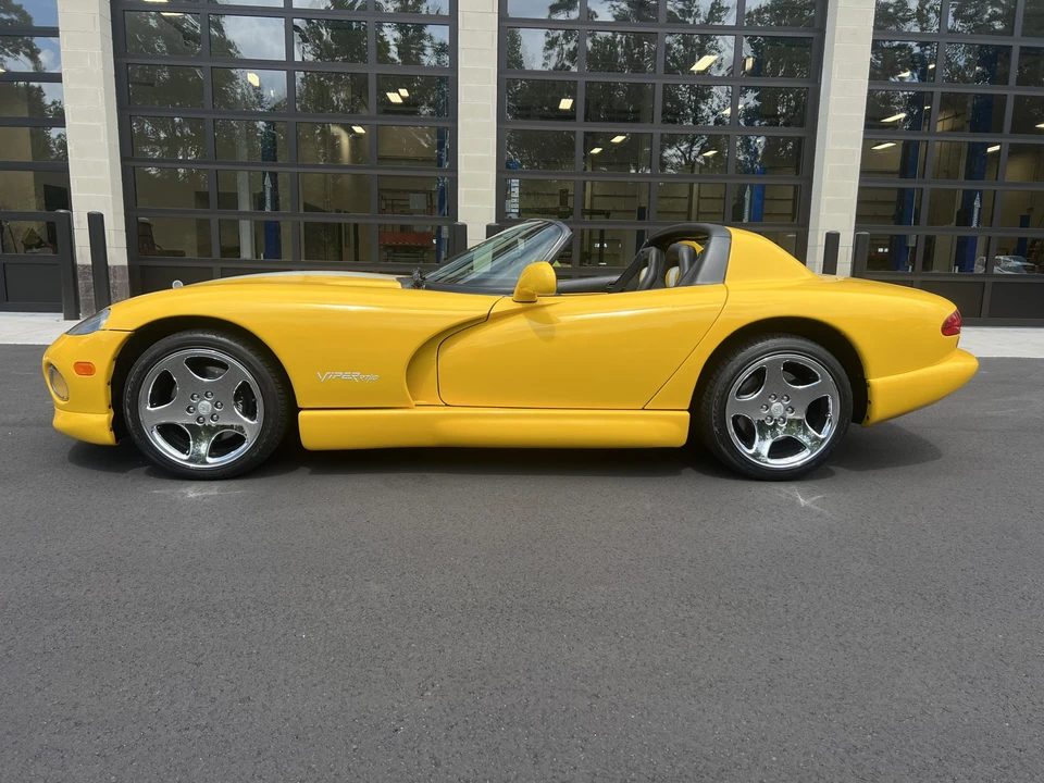 1996 Dodge Viper 2nd Gen - Image 8 of 31