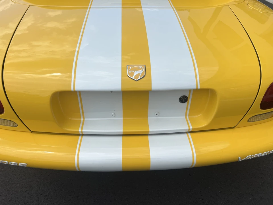 1996 Dodge Viper 2nd Gen - Image 28 of 31