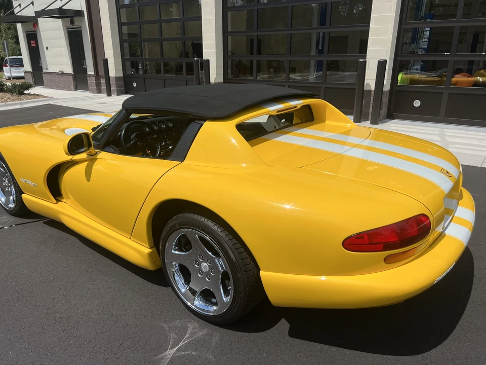 1996 Dodge Viper 2nd Gen - Image 19 of 31