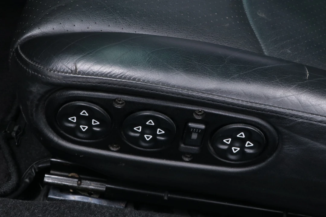 1996 Porsche 993 Turbo - Image 25 of 31