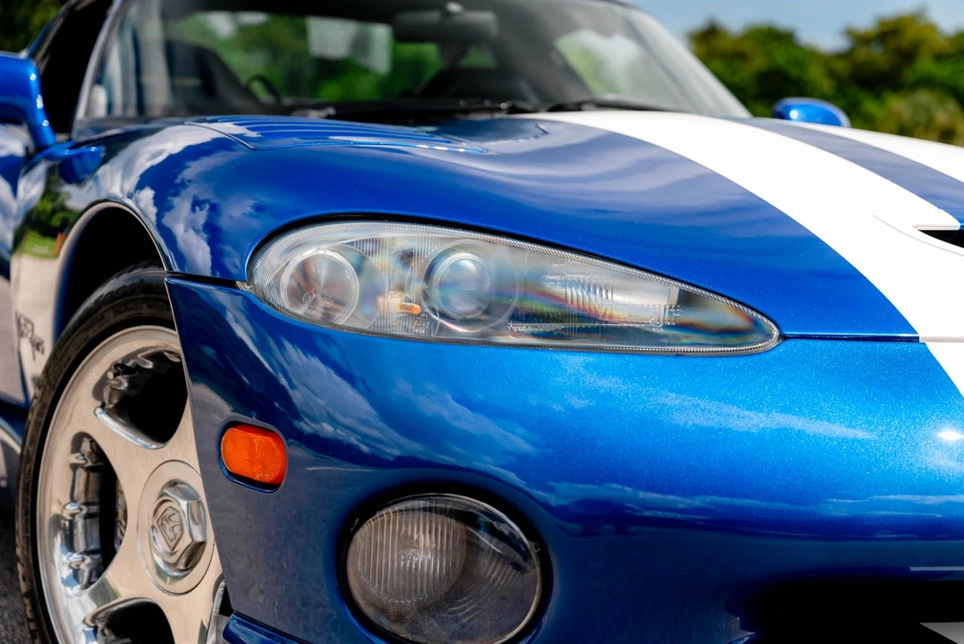 1997 Dodge Viper GTS 2nd Gen - Image 18 of 31