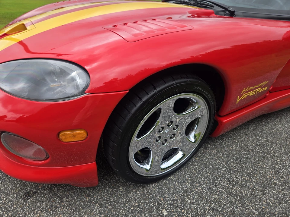 1997 Dodge Viper GTS 2nd Gen - Image 28 of 31