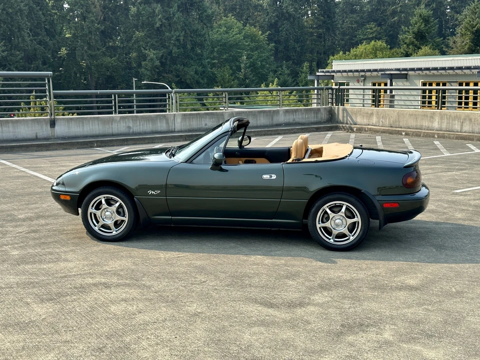 1997 Mazda NA MX-5 Miata - Image 25 of 31
