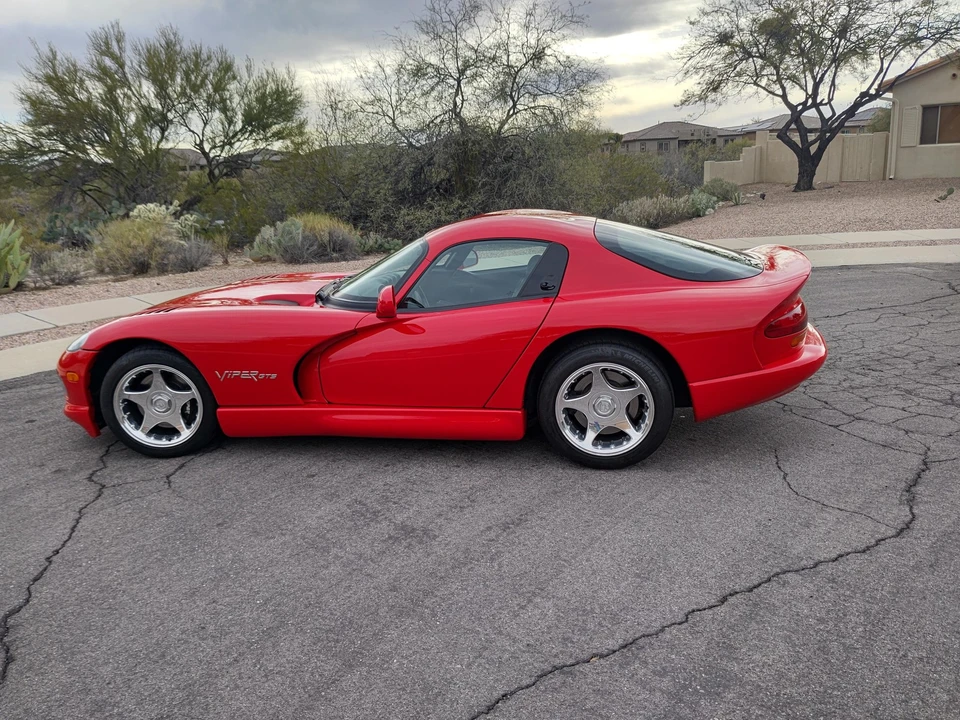 1998 Dodge Viper GTS 2nd Gen - Image 9 of 31