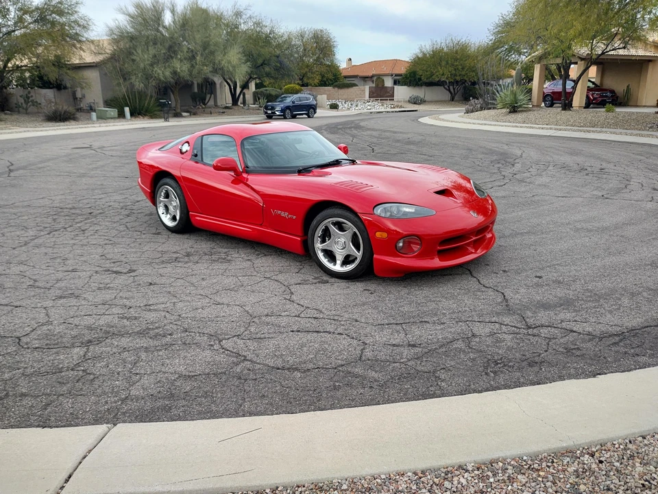 1998 Dodge Viper GTS 2nd Gen - Image 18 of 31