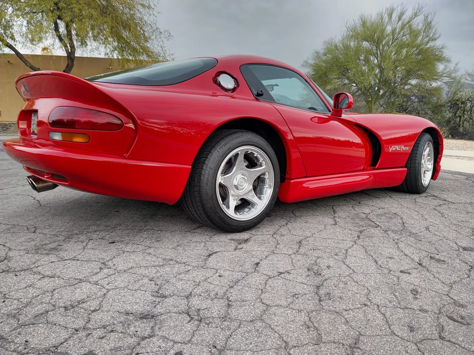 1998 Dodge Viper GTS 2nd Gen - Image 13 of 31