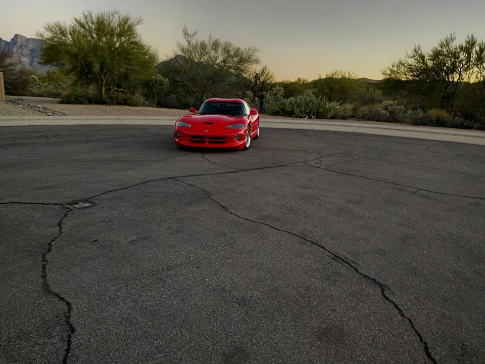 1998 Dodge Viper GTS 2nd Gen - Image 2 of 31