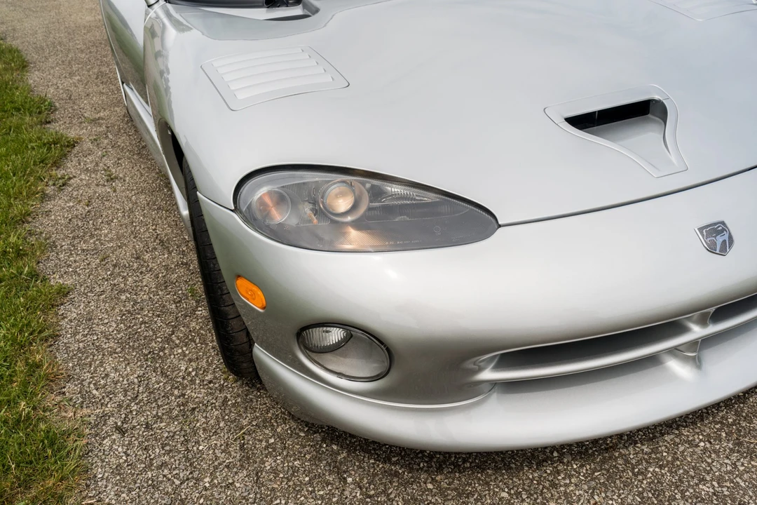 1998 Dodge Viper GTS 2nd Gen - Image 22 of 31