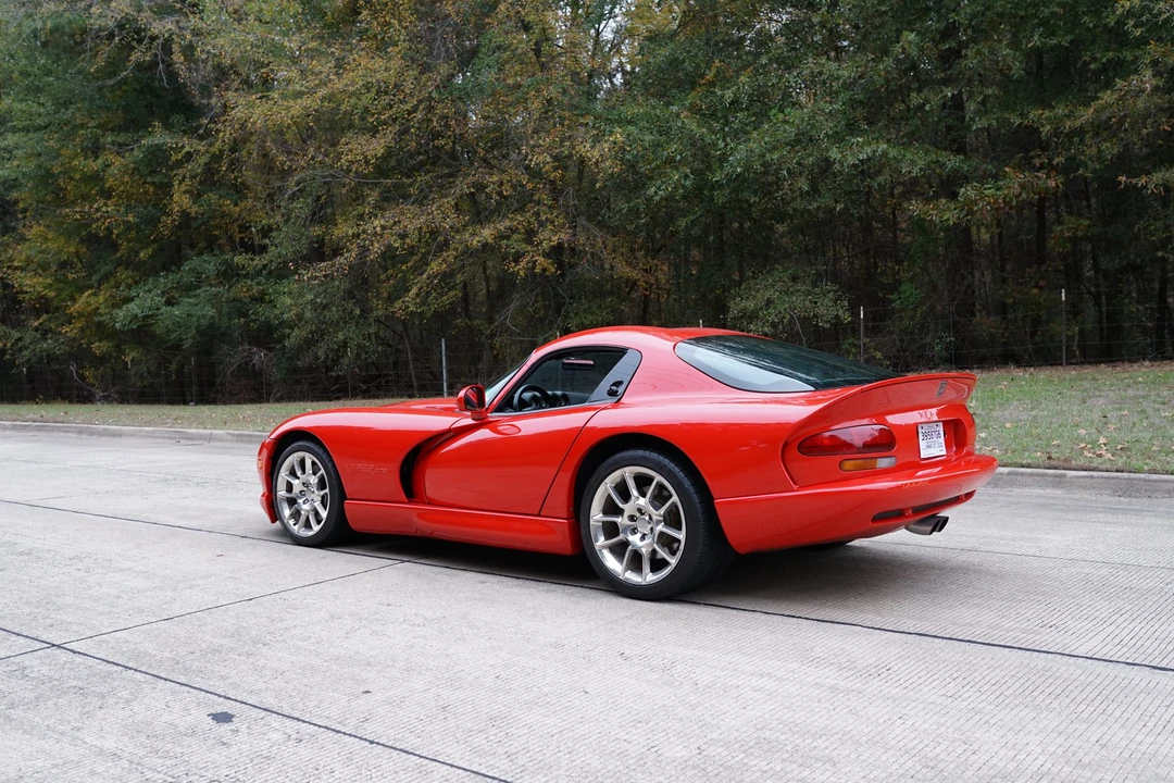 1998 Dodge Viper GTS 2nd Gen - Image 4 of 31